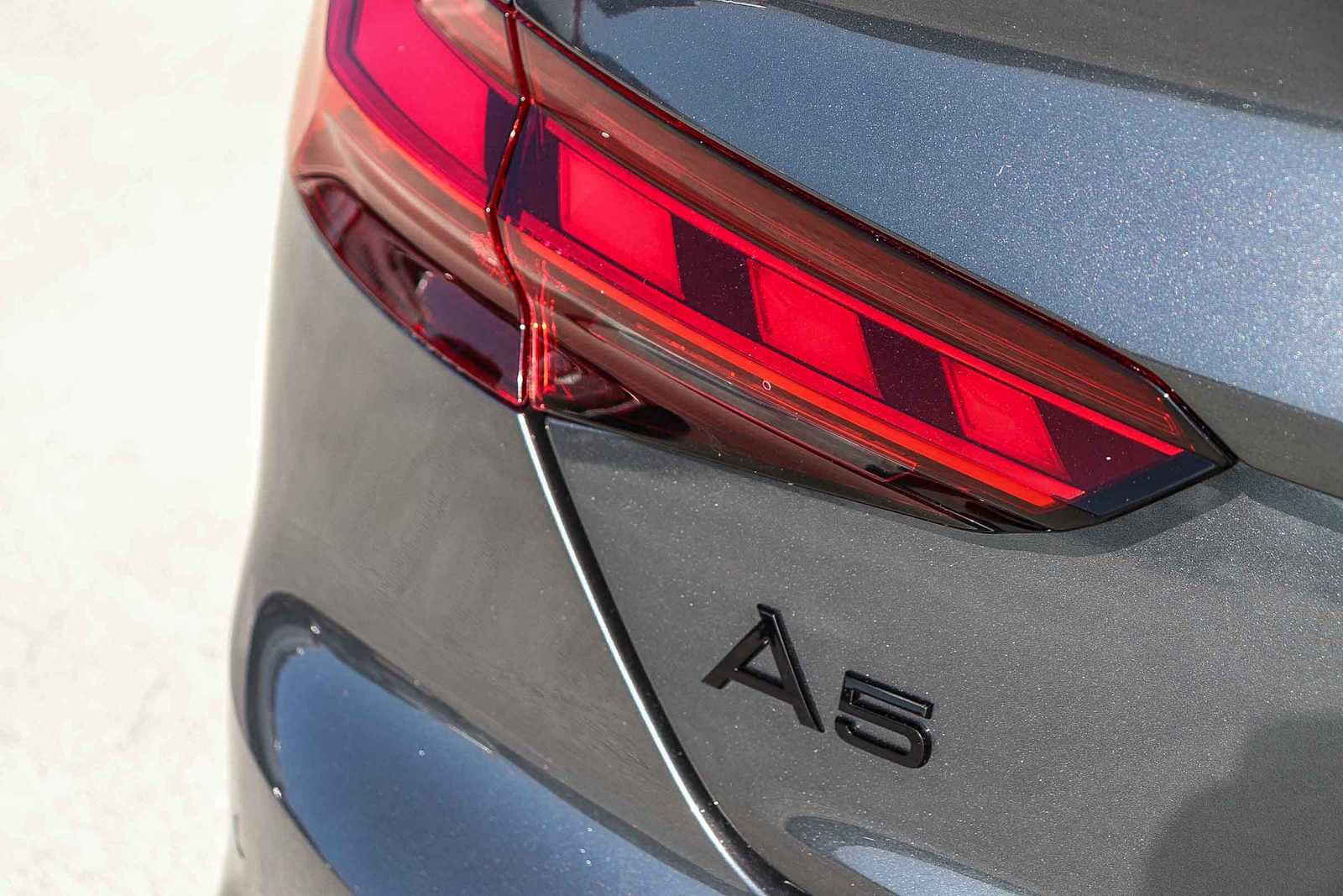 Used 2025 Audi A5 2.0T Premium Plus image 7
