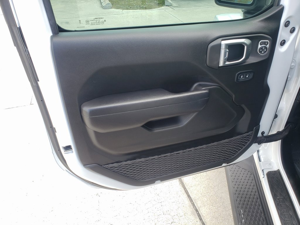 Used 2024 Jeep Gladiator Sport image 13