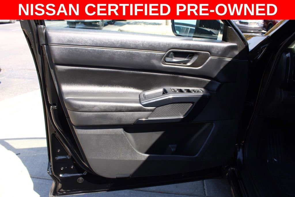 Certified 2024 Nissan Pathfinder SV image 19