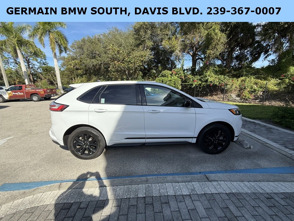 Used 2022 Ford Edge SE w/ Black Appearance Package image 10