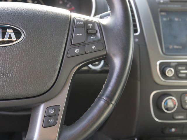 Used 2015 Kia Sorento SX image 23