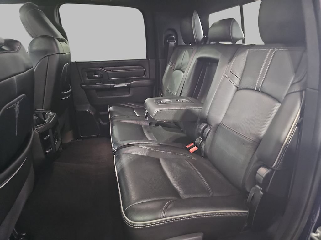 Used 2022 RAM 2500 Limited w/ Night Edition AWD/4WD image 17