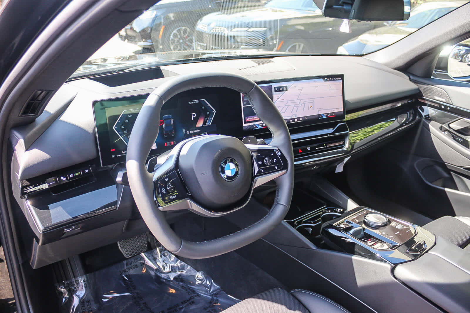 Used 2026 BMW 530i xDrive w/ Premium Package image 17