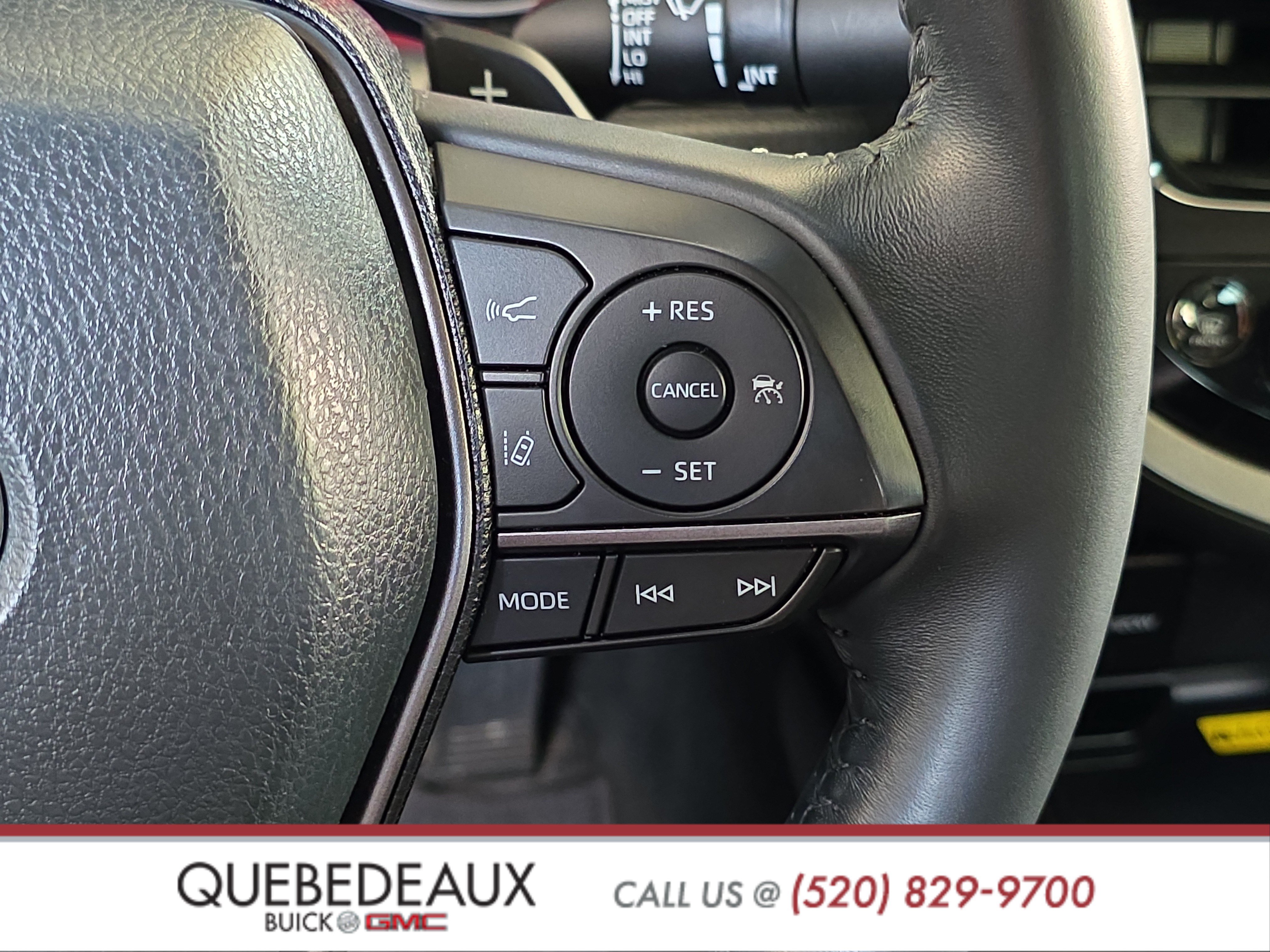 Used 2022 Toyota Camry XSE FWD image 13