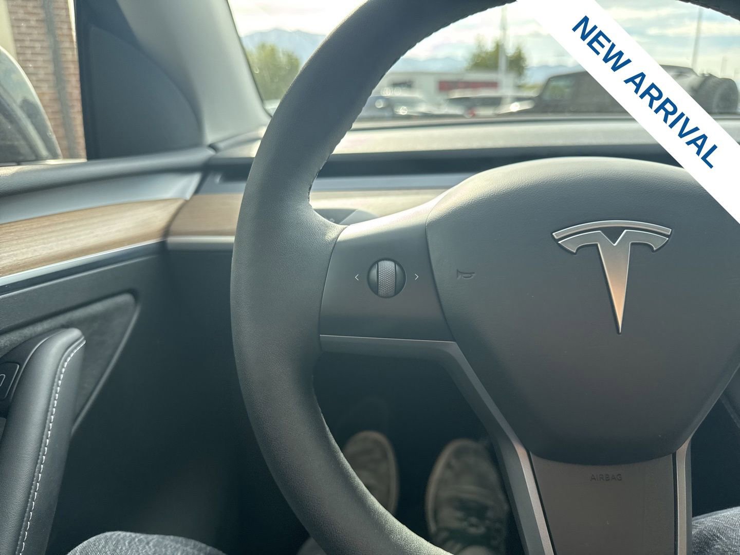 Used 2023 Tesla Model Y Long Range image 20
