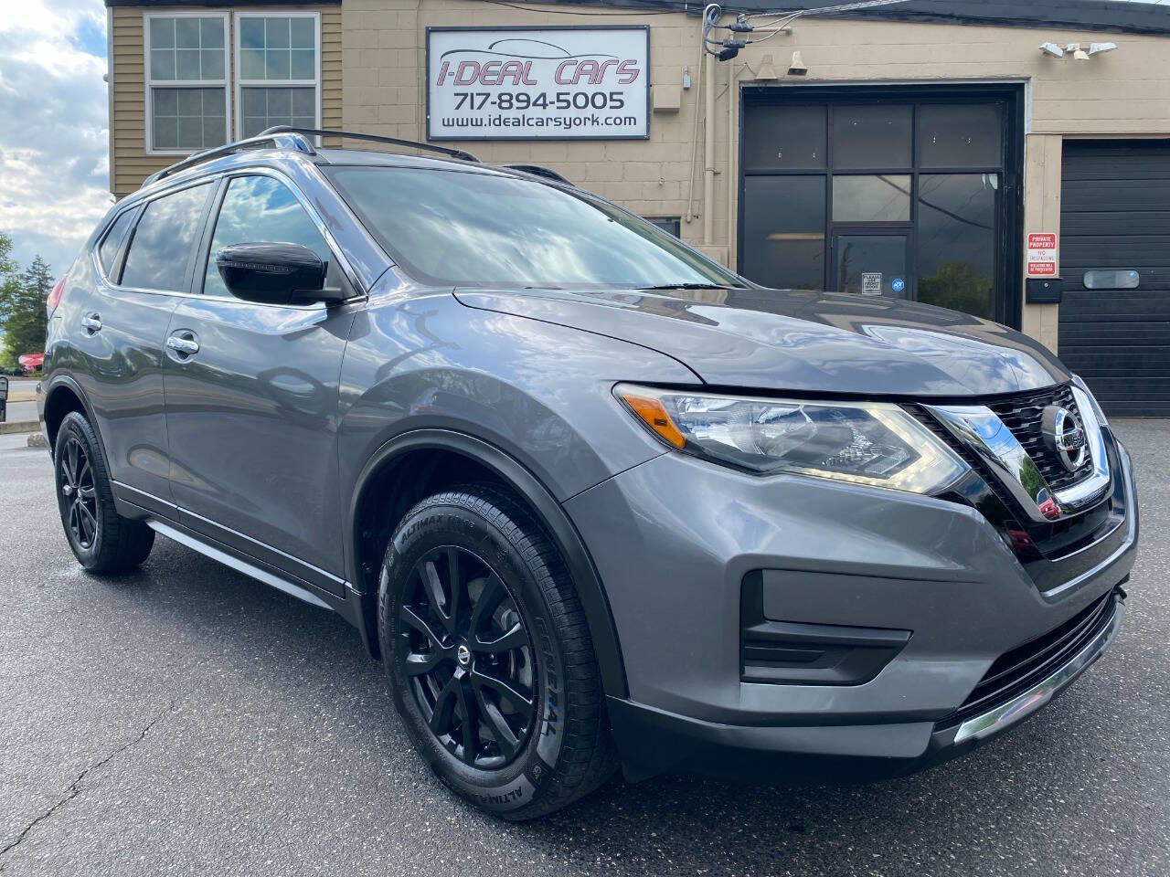 Used 2017 Nissan Rogue SV w/ Midnight Edition Package AWD/4WD image 1