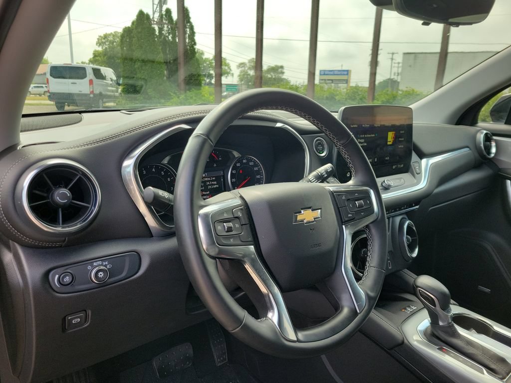 Certified 2024 Chevrolet Blazer LT w/ Sound & Technology Package AWD/4WD image 20