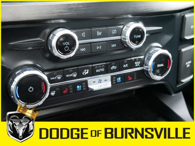 Used 2023 Ford F250 Lariat w/ Sport Appearance Package AWD/4WD image 22