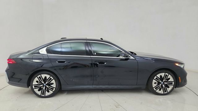Used 2026 BMW 540i xDrive image 6