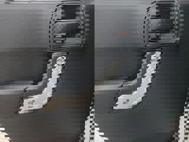 Certified 2017 Jeep Wrangler Unlimited Sahara w/ Connectivity Group image 13