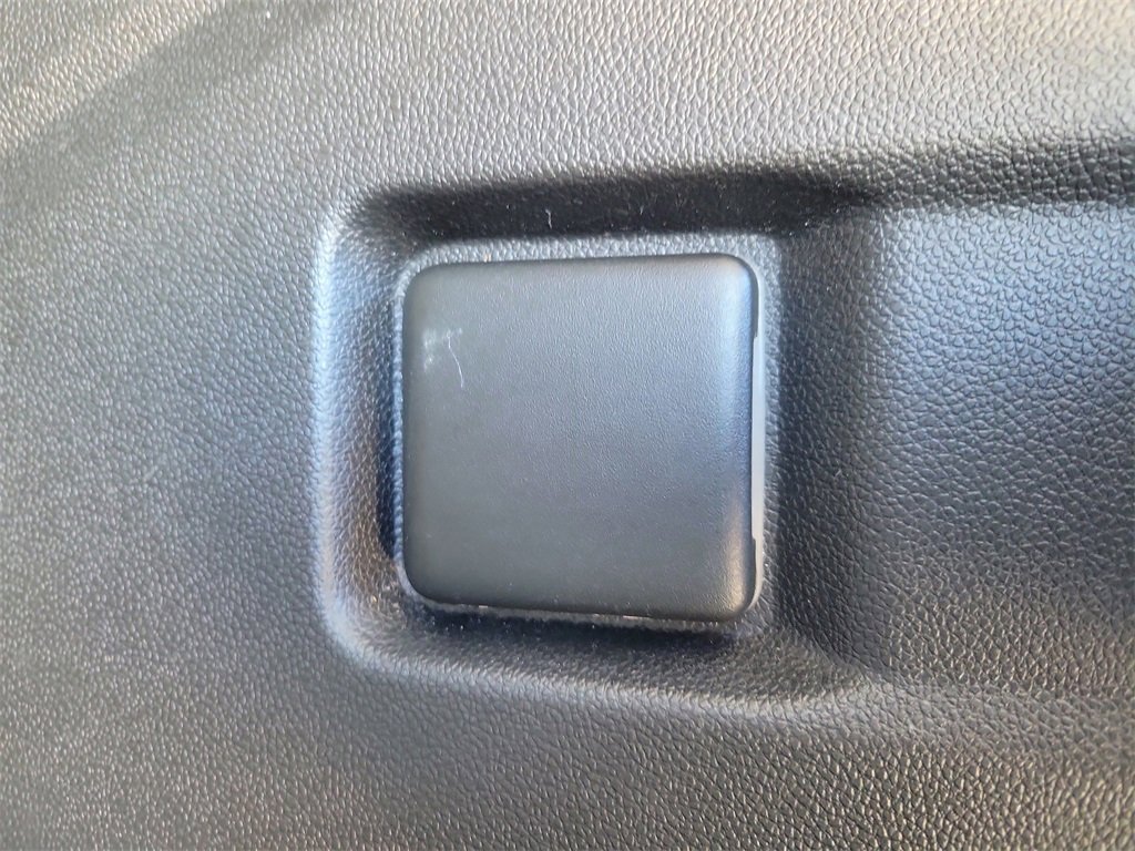 Used 2021 Chevrolet Tahoe LS image 8