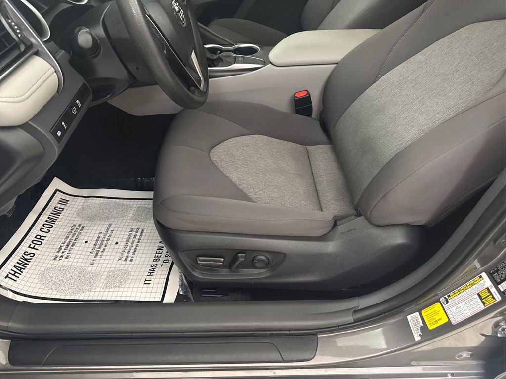 Used 2023 Toyota Camry LE FWD image 27