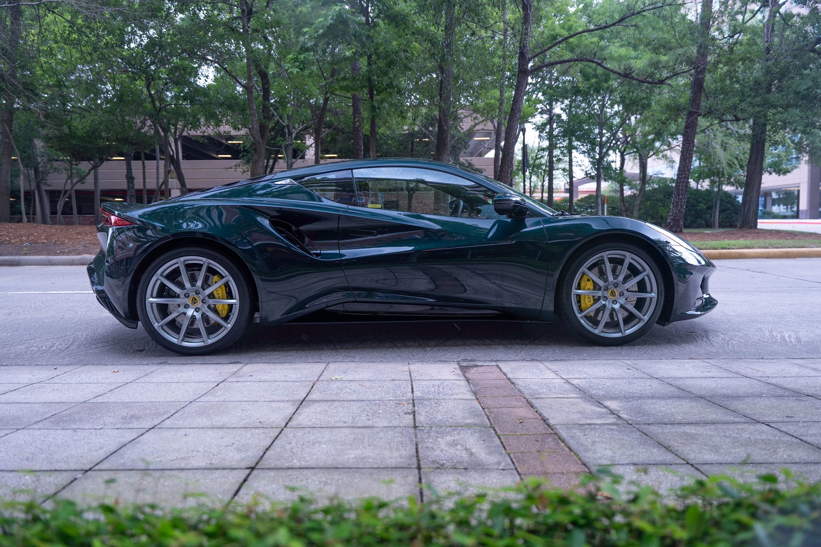 New 2026 Lotus Emira SE RWD image 5