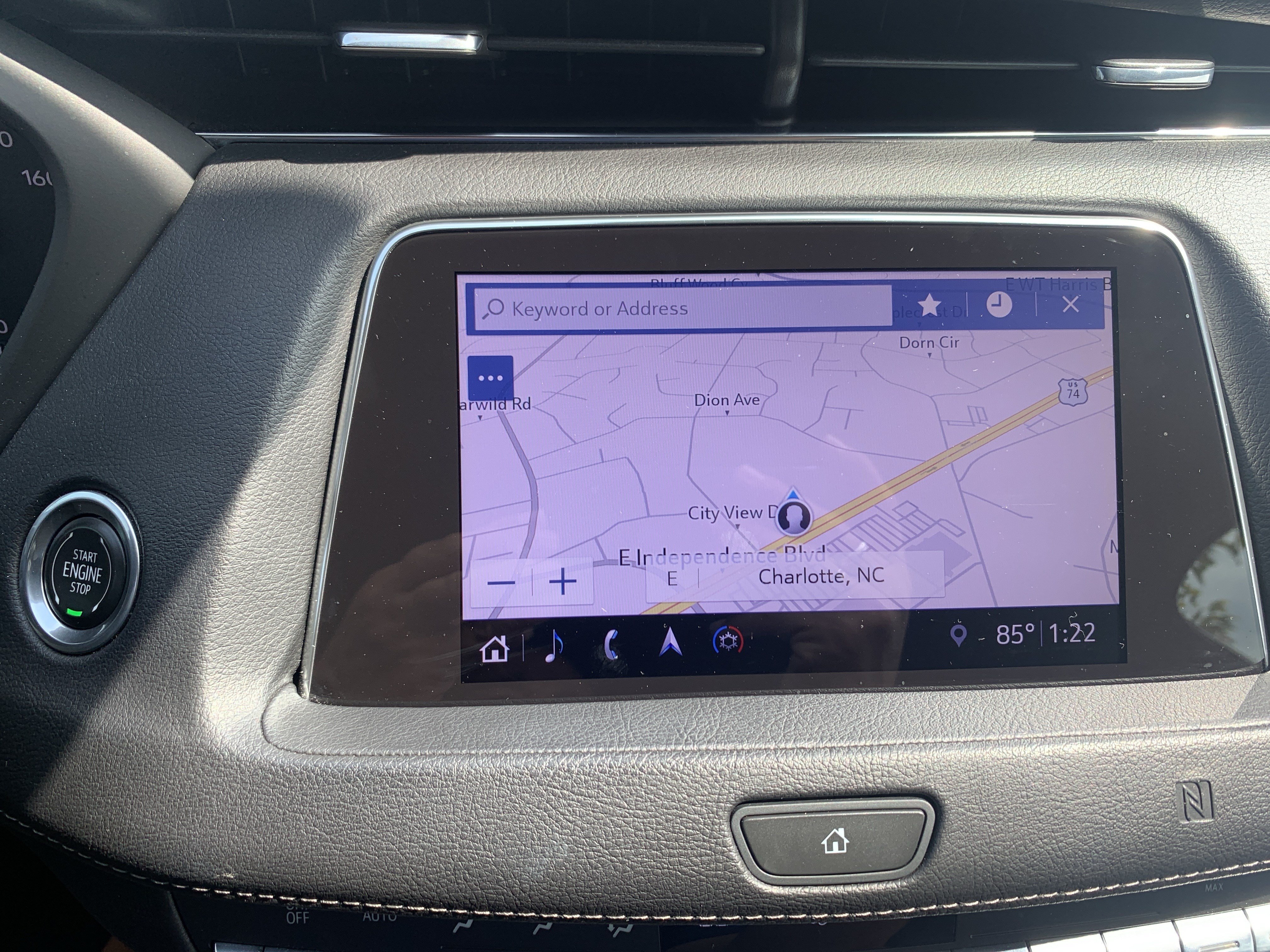Used 2019 Cadillac XT4 Premium Luxury w/ Technology Package FWD image 24