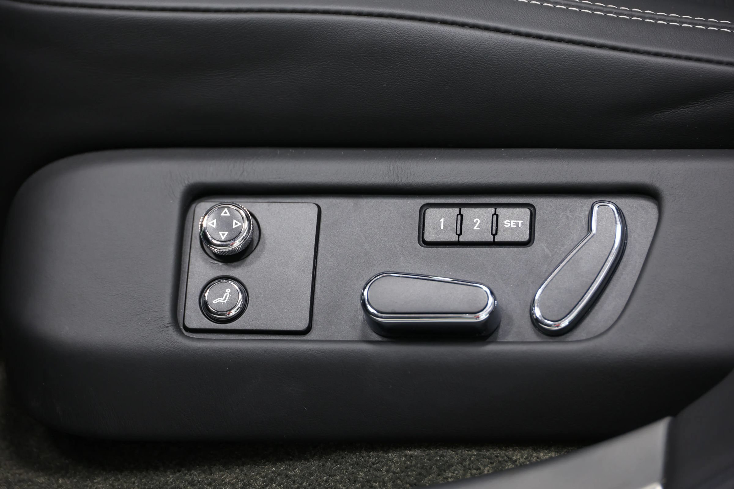 Used 2015 Bentley Flying Spur V8 AWD/4WD image 44