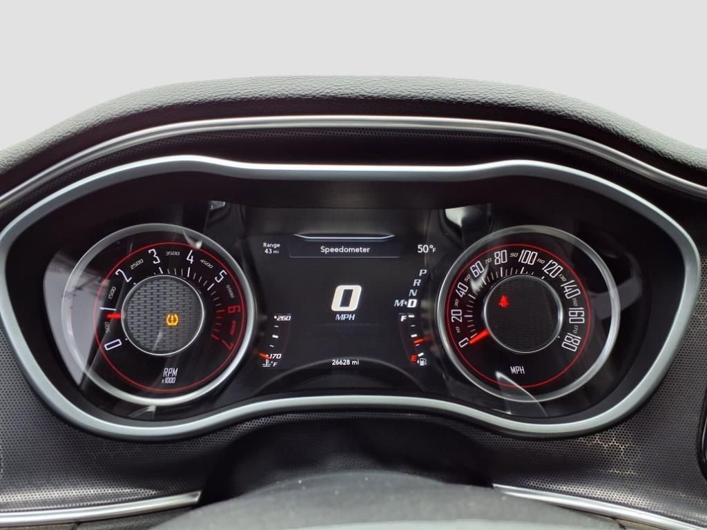 Used 2016 Dodge Challenger R/T Scat Pack w/ Leather Interior Group image 24