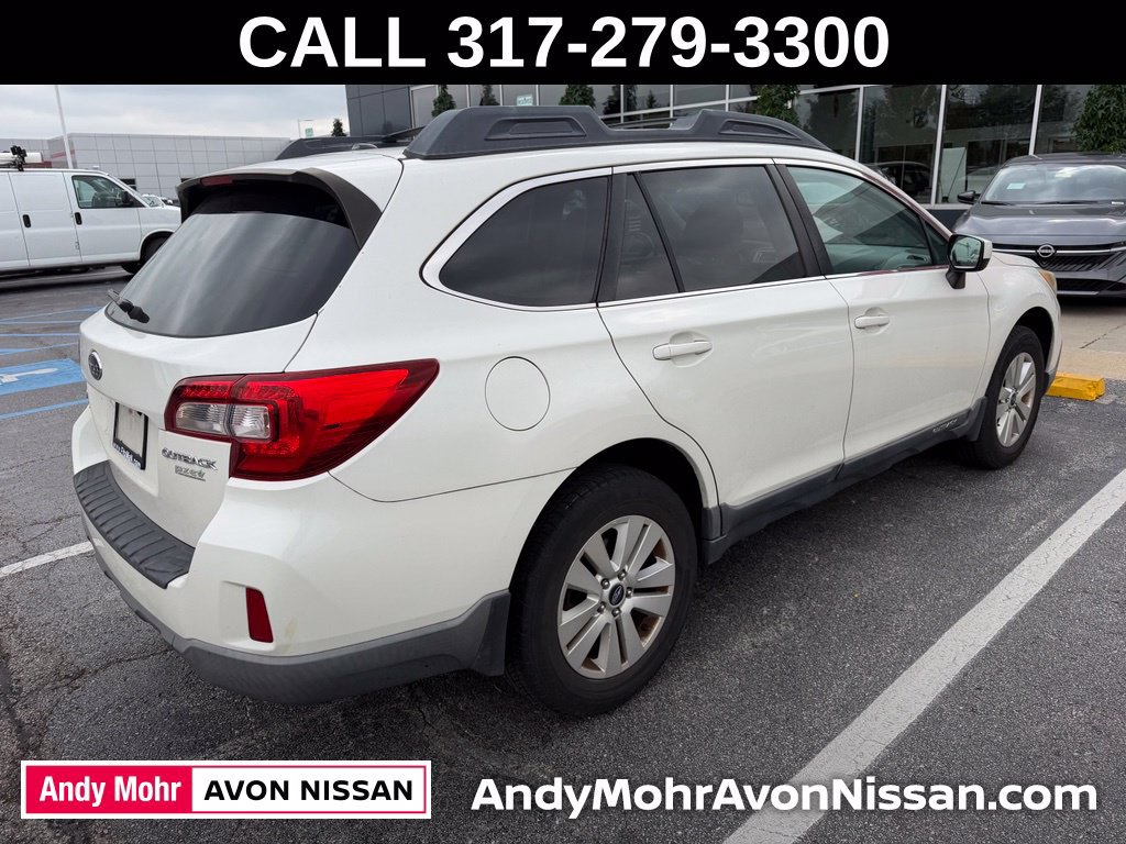 Used 2015 Subaru Outback 2.5i Premium AWD/4WD image 5