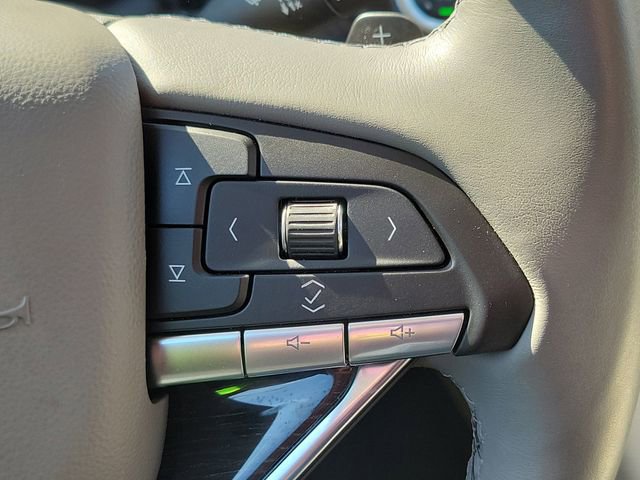 Used 2024 Cadillac XT6 Premium Luxury w/ Technology Package image 23