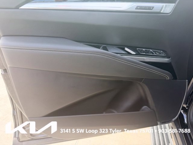 Used 2025 Cadillac Escalade ESV Sport w/ Touring Package AWD/4WD image 16