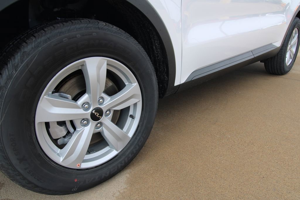 New 2026 Kia Sorento LX image 11