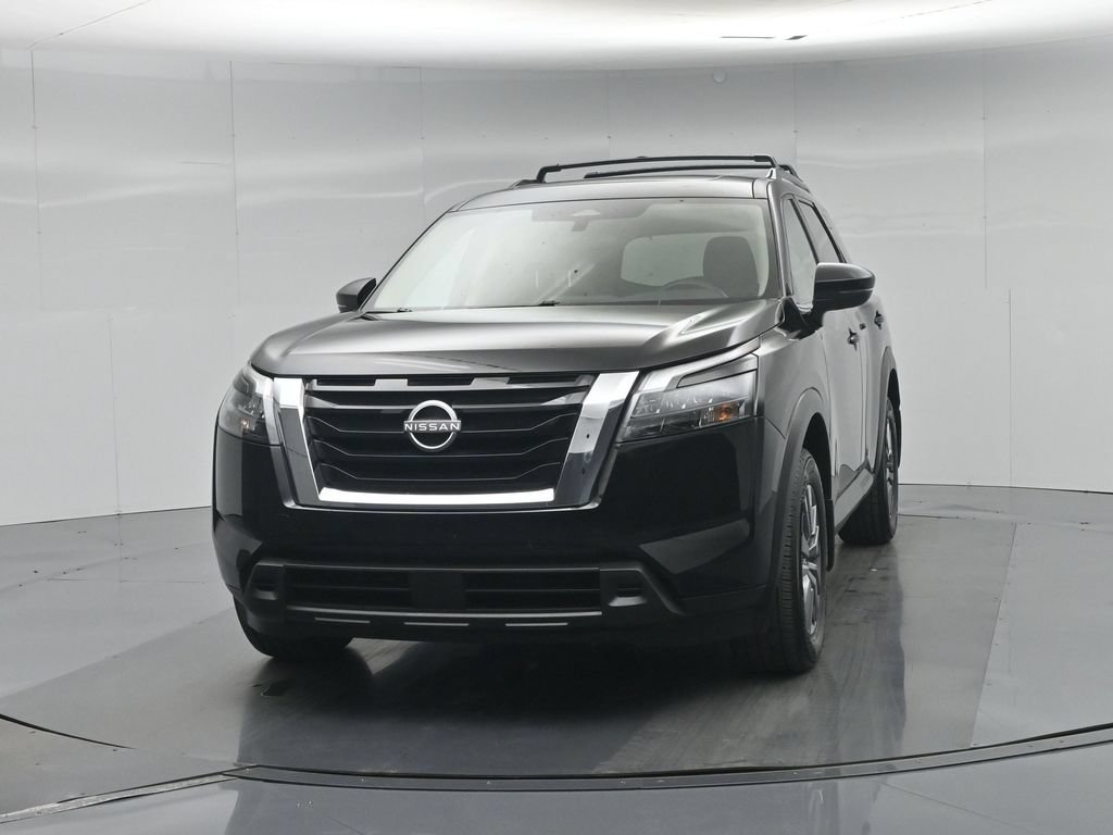 Used 2025 Nissan Pathfinder SV w/ SV Premium Package AWD/4WD image 61