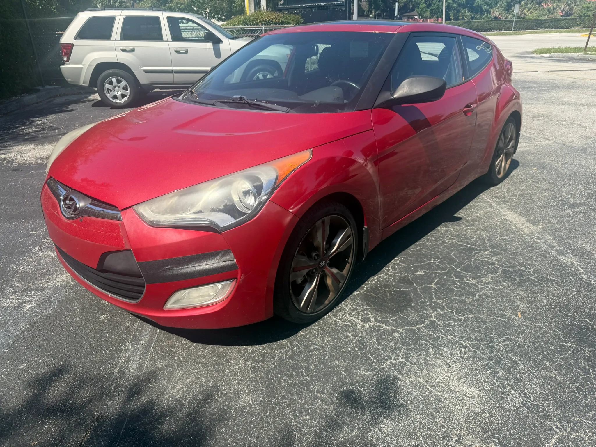 Used 2016 Hyundai Veloster w/ Option Group 03 FWD image 2
