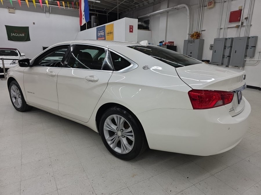 Used 2014 Chevrolet Impala LT w/ Convenience Package FWD image 4