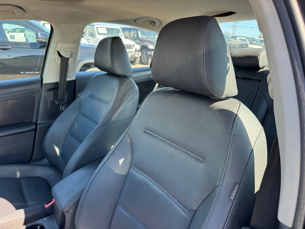 Used 2012 Volkswagen Jetta SE FWD image 21