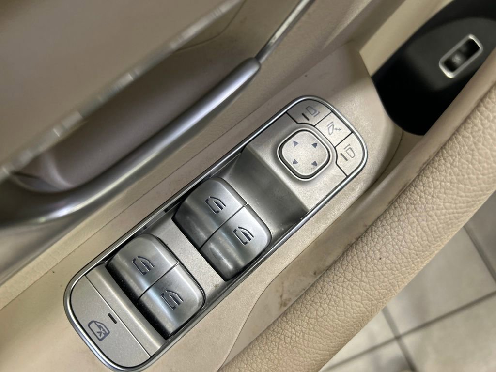 Certified 2024 Mercedes-Benz GLE 350 4MATIC image 25