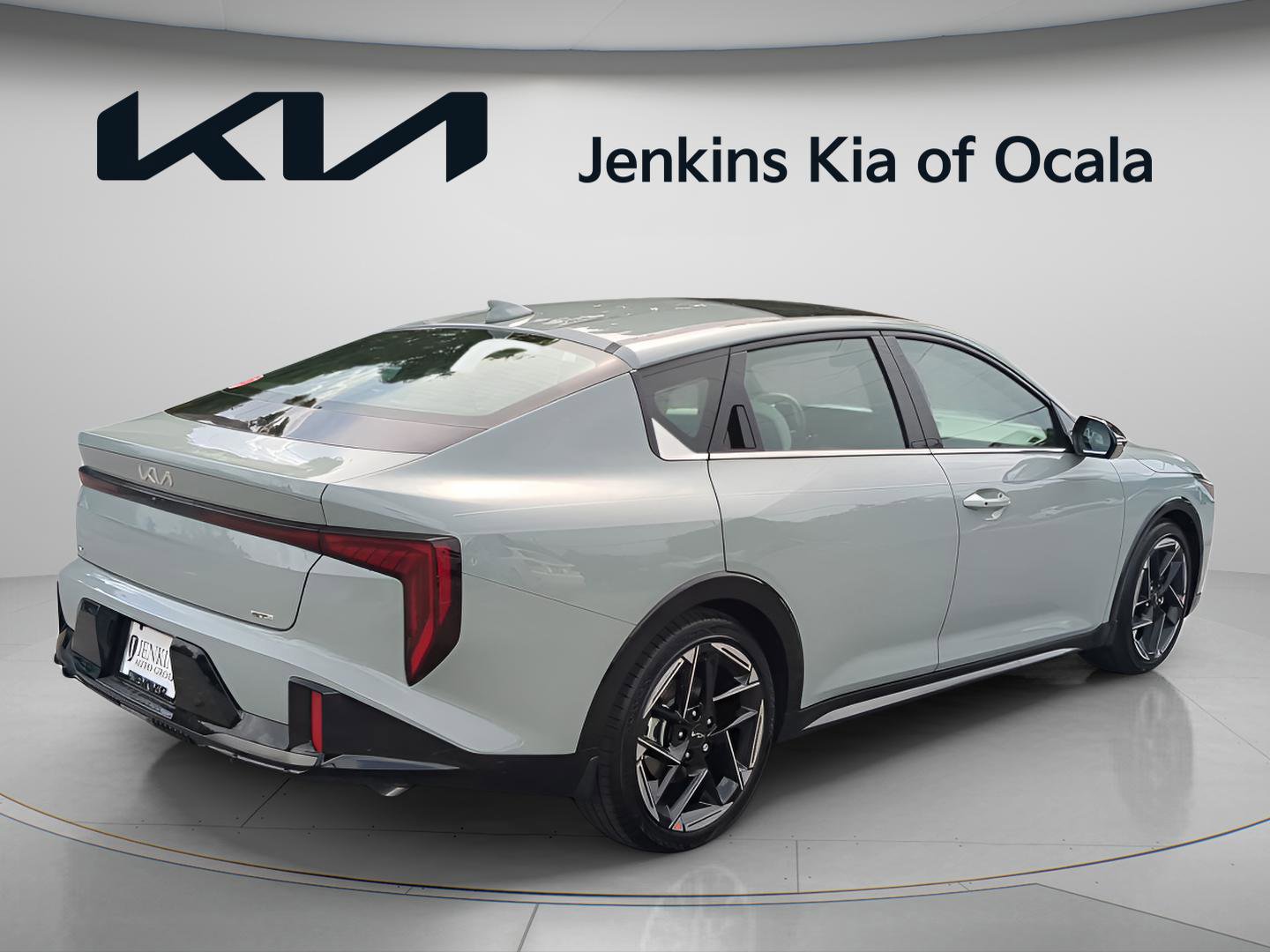 New 2025 Kia K4 GT-Line w/ GT-Line Premium Package FWD image 3