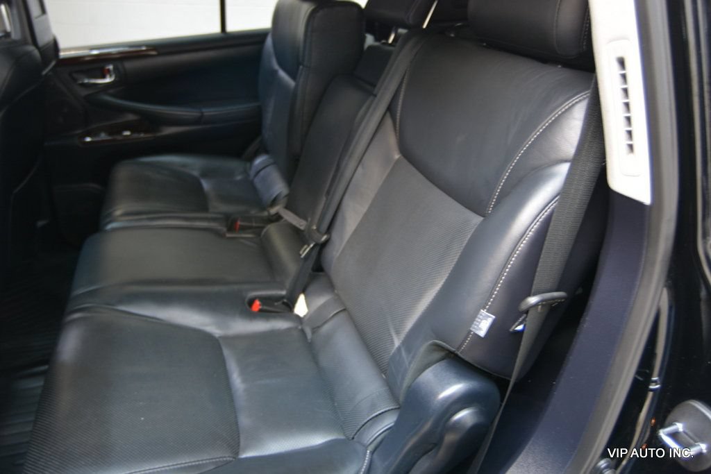 Used 2015 Lexus LX 570 4WD image 23