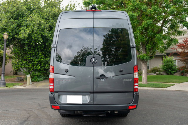 Used 2017 Mercedes-Benz Sprinter 3500 image 7