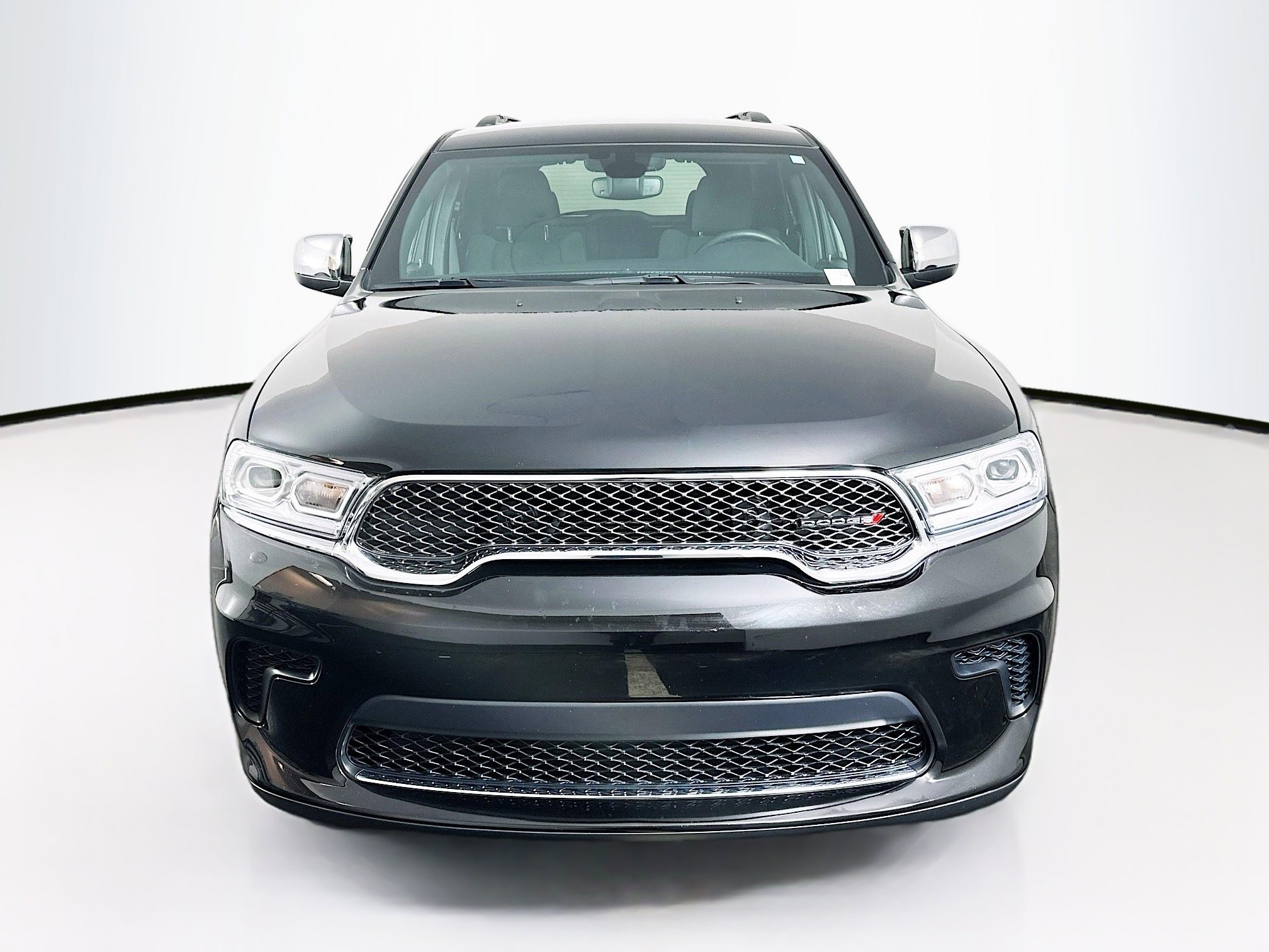 Used 2024 Dodge Durango SXT image 2