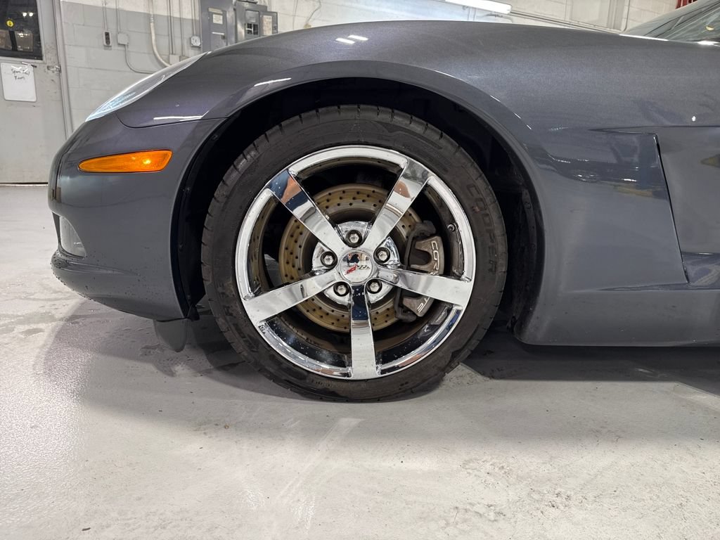 Used 2009 Chevrolet Corvette Convertible w/ Preferred Equipment Group RWD image 33