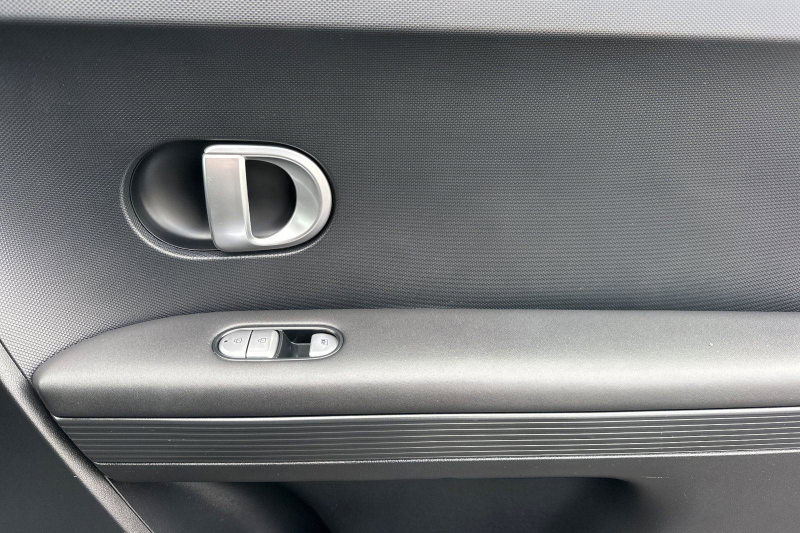 Used 2024 Hyundai Ioniq 5 SEL image 18