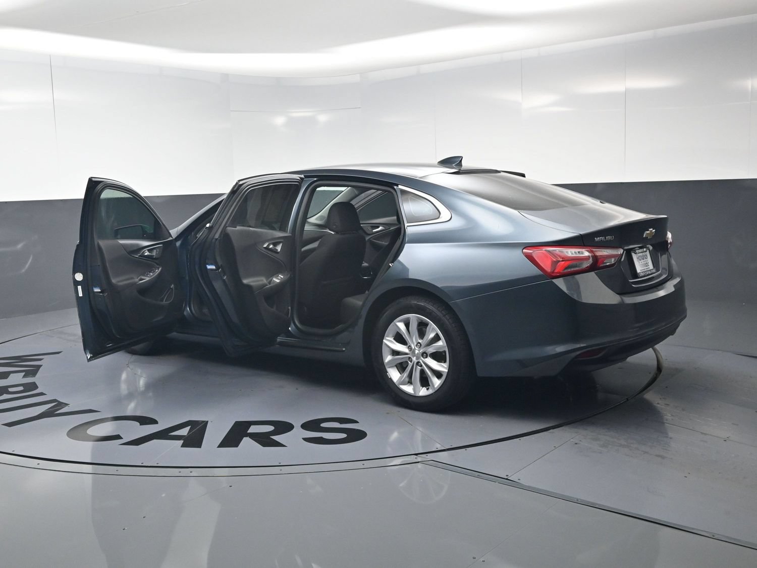 Used 2019 Chevrolet Malibu LT FWD image 28