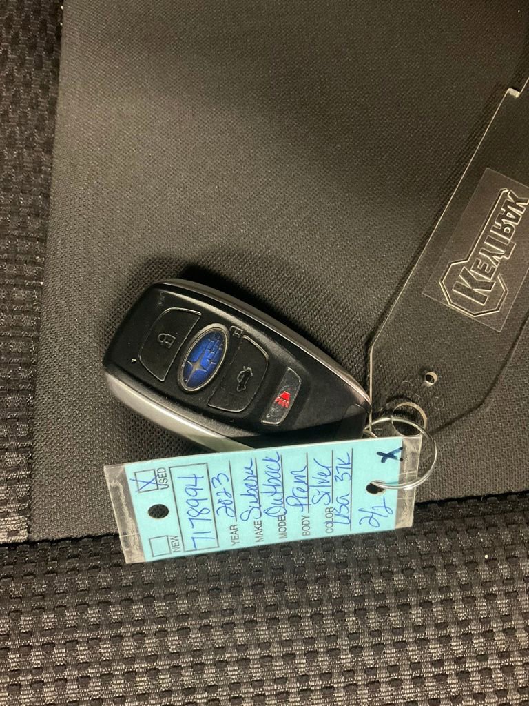 Used 2023 Subaru Outback Premium image 32