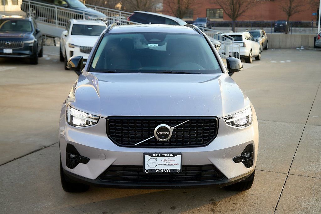 New 2026 Volvo XC40 B5 Plus w/ Protection Package Premier image 5