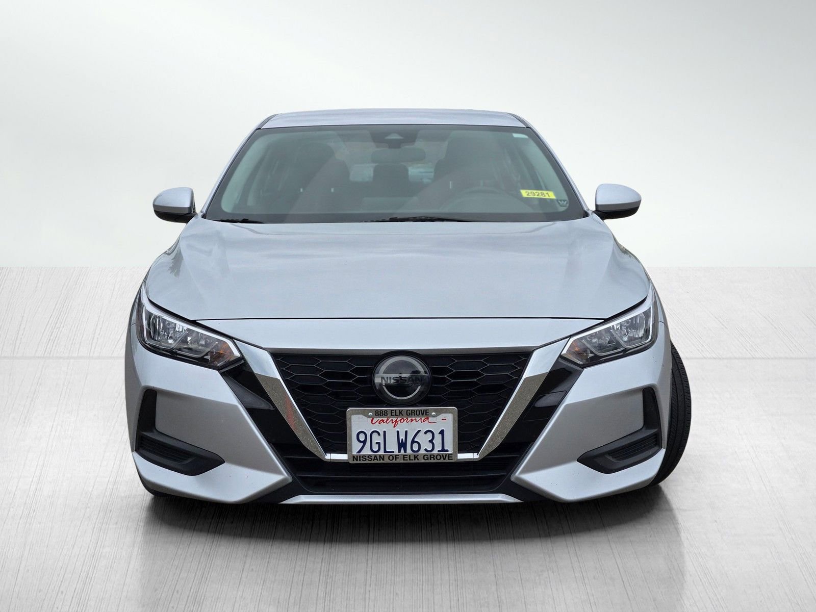 Used 2023 Nissan Sentra SV FWD image 2