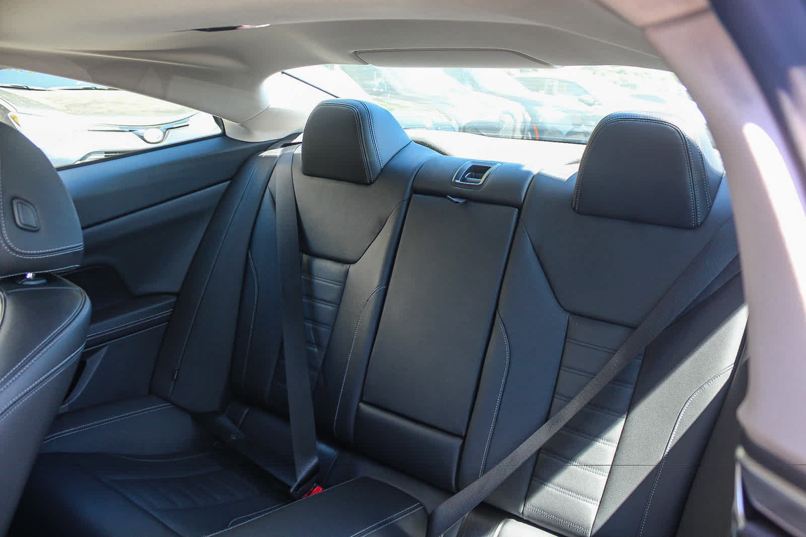 Used 2023 BMW 430i Coupe w/ Premium Package RWD image 17