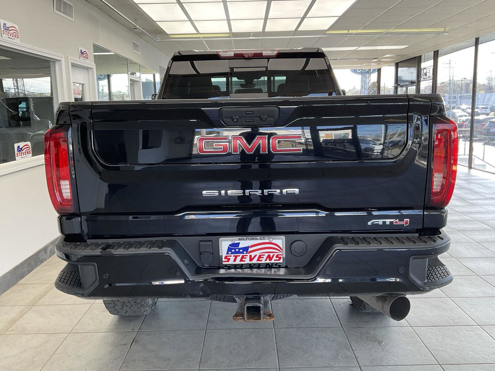 Used 2022 GMC Sierra 3500 AT4 w/ AT4 Premium Plus Package AWD/4WD image 6