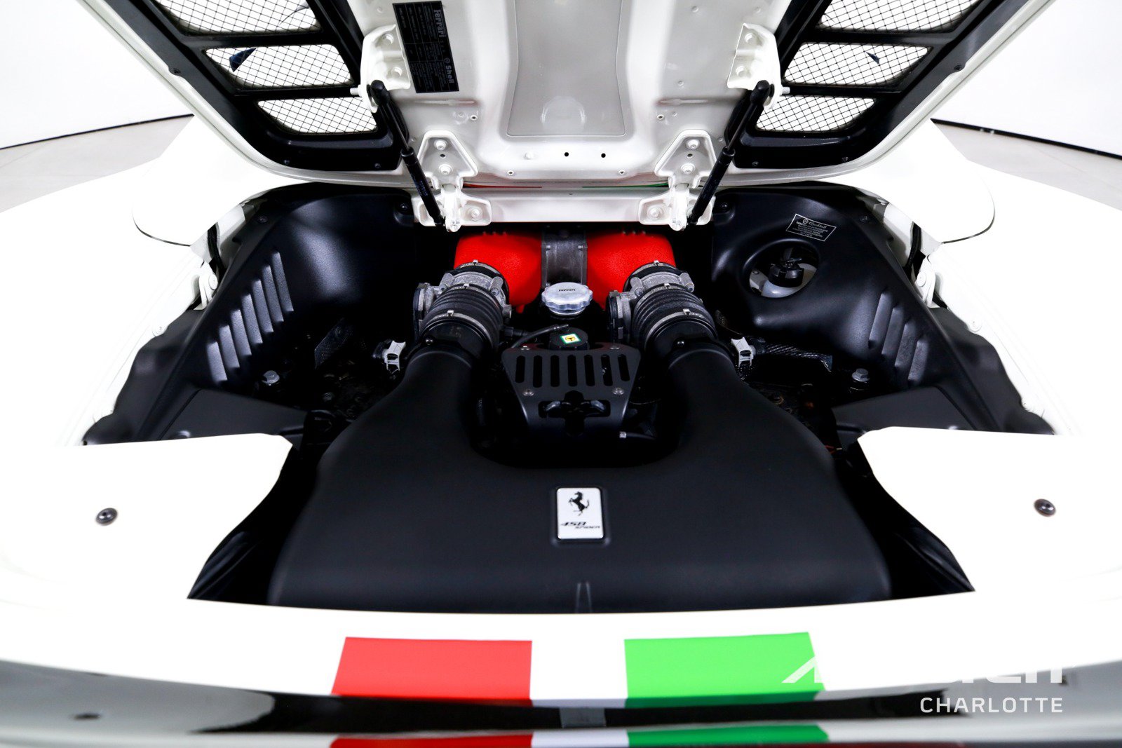 Used 2014 Ferrari 458 Spider RWD image 27