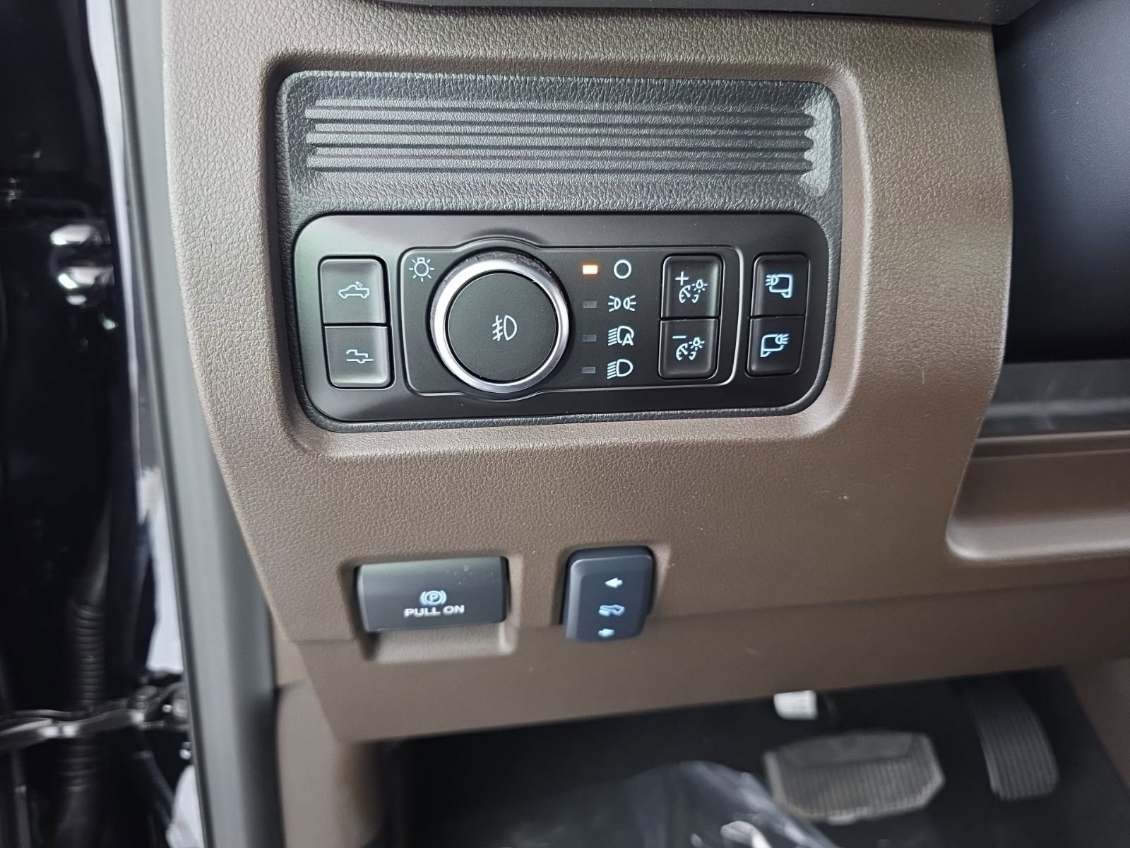 New 2026 Ford F250 King Ranch image 11