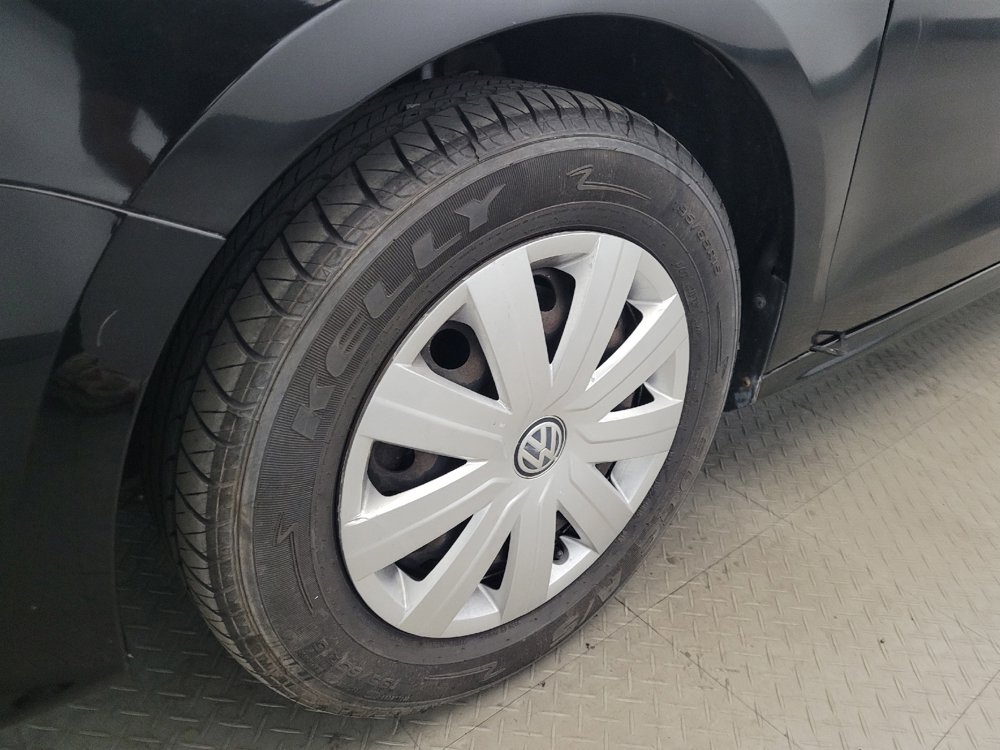 Used 2015 Volkswagen Jetta S FWD image 31