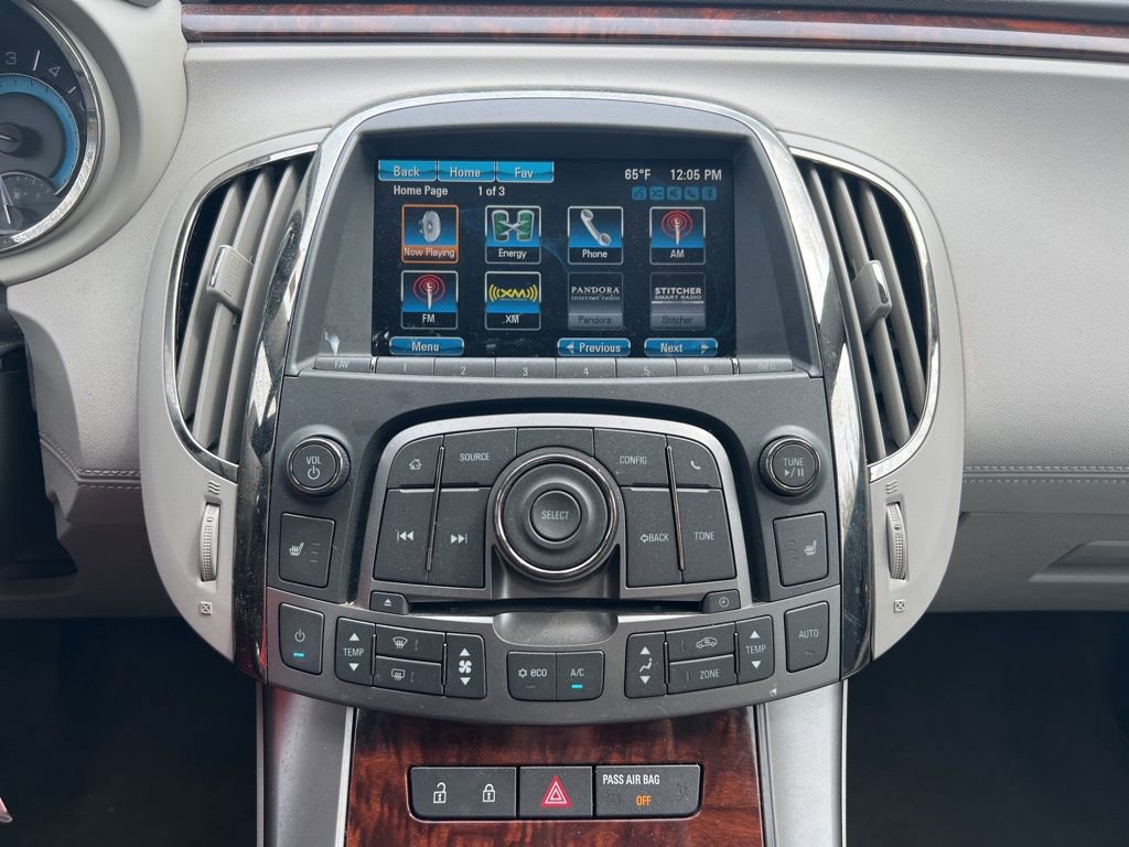 Used 2013 Buick LaCrosse Leather w/ Driver Confidence Package FWD image 4