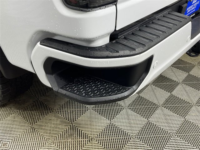 Used 2024 GMC Sierra 3500 AT4 w/ AT4 Premium Plus Package image 19