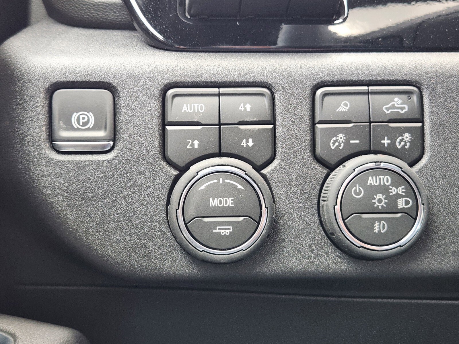 New 2026 Chevrolet Silverado 2500 High Country w/ Technology Package image 18