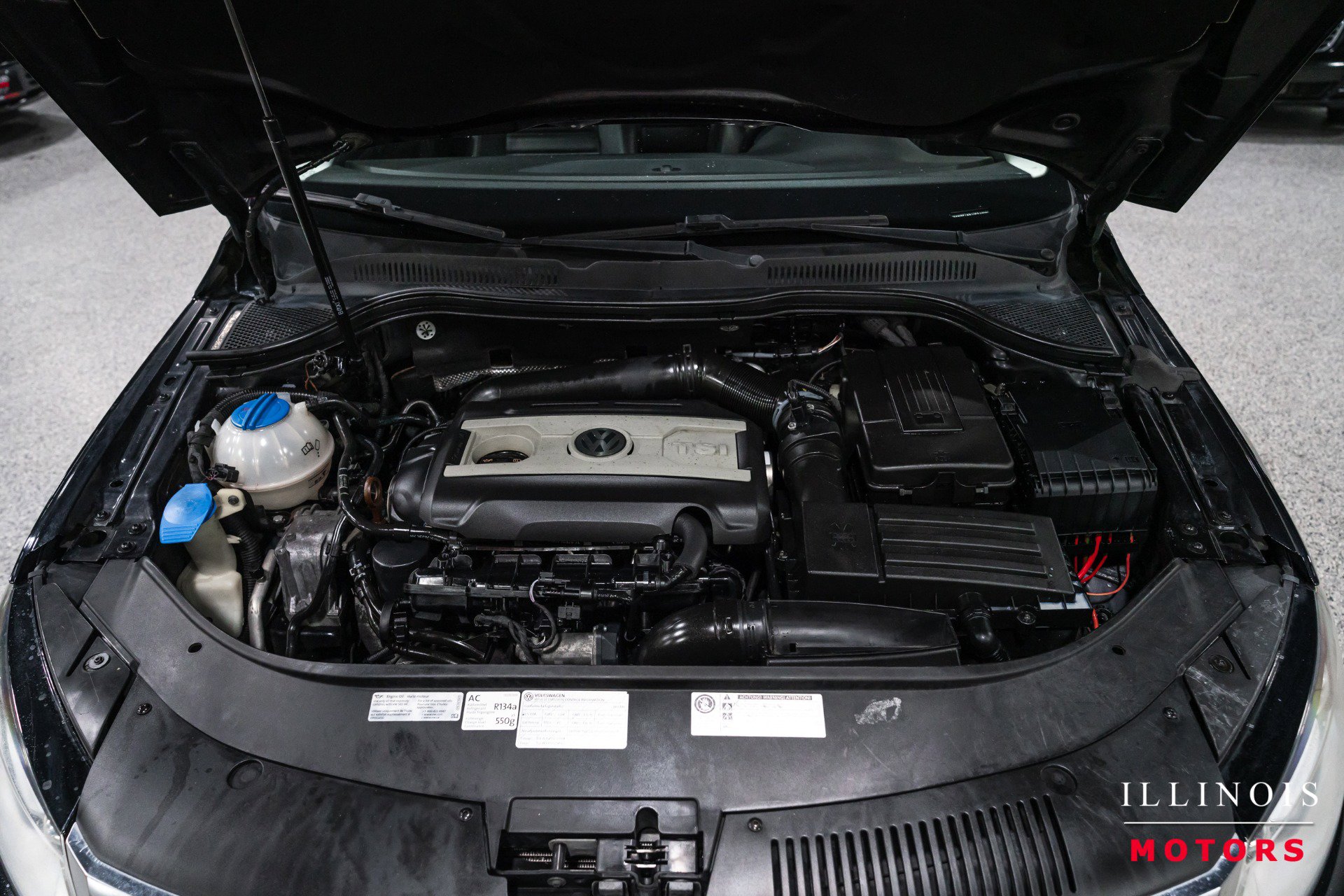 Used 2013 Volkswagen CC Lux FWD image 35
