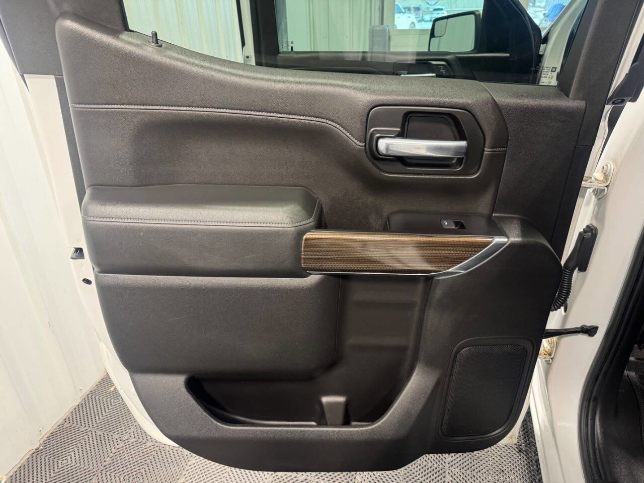 Used 2019 Chevrolet Silverado 1500 RST image 20