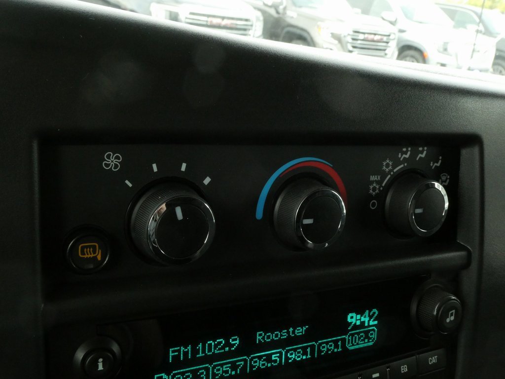 New 2025 GMC Savana 3500 w/ Power Convenience Package image 35